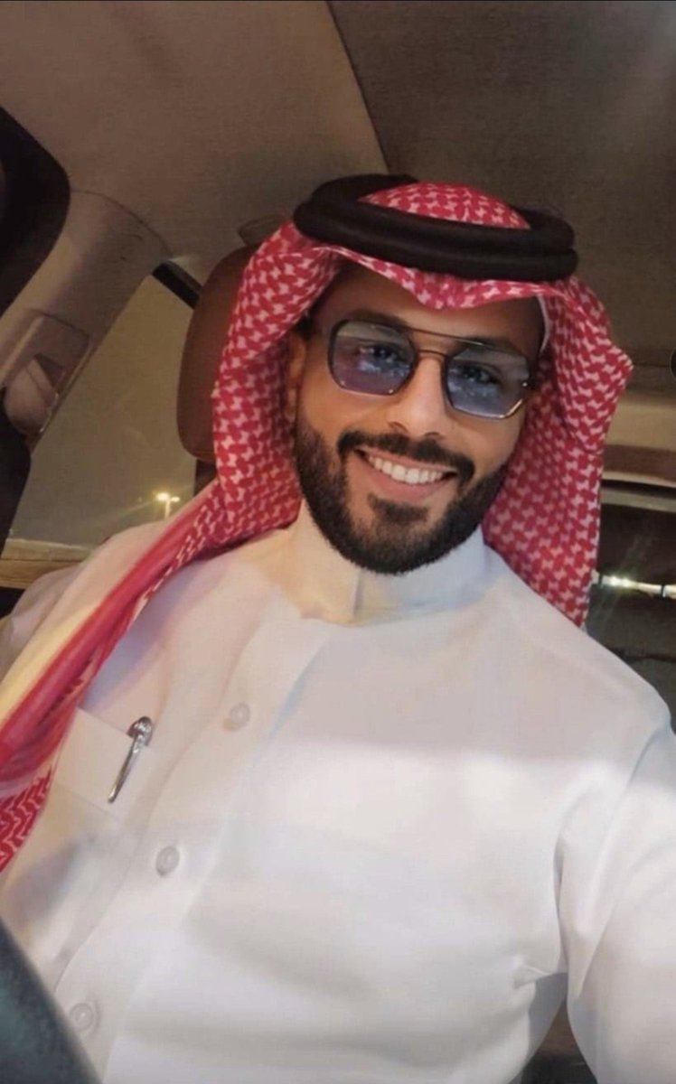 AllehibiF's tweet photo. #شكرا_خالد_بن_عبدالله 
 @k_h99kh
مع كل مناسبة للقيادة حفظهم الله وللوطن حماه الله . جميعنا " ننهل " نسخاً من كلمات المُبدع دوماً أبو عبدالله .
يهندس الكلمات كما يهندس الصّور بما يليق بالمناسبة
وما ثقة حبيبنا أبو أحمد @AzizbagBag فيه إلا  تأكيداً لتميّزه فنعم الأخ والصديق هو👌
. https://t.co/GXp5cP4U93
