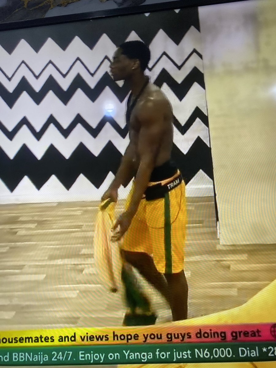 noecstasy1's tweet photo. Bro won again 😭
After disqualifying keivo … CRAZY MOVEMENT 
#BBNaija #tram https://t.co/ZVmZzL1bPN