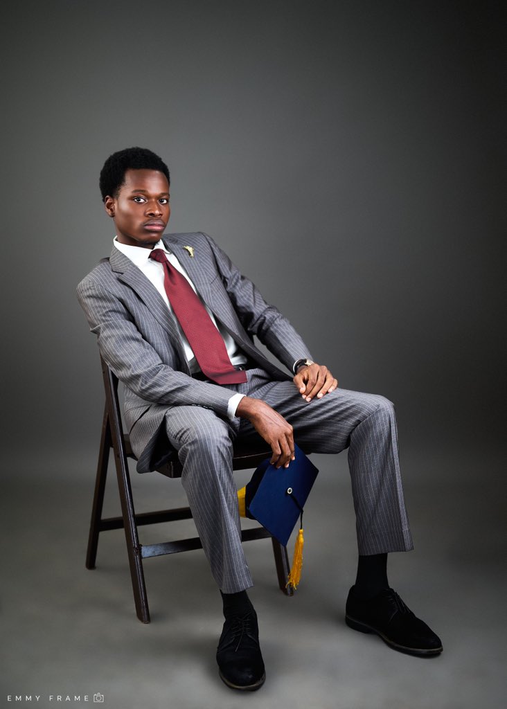 Dabe__jr's tweet photo. Got inducted into the Physiotherapy profession today.
RE-INTRODUCING:
PT. ABEGUNDE O.O
rMRTB, https://t.co/YpIUsEcQBE DISTINCTION (FIRST CLASS HONOURS)

#TheLaureates https://t.co/uzQK40LKdI