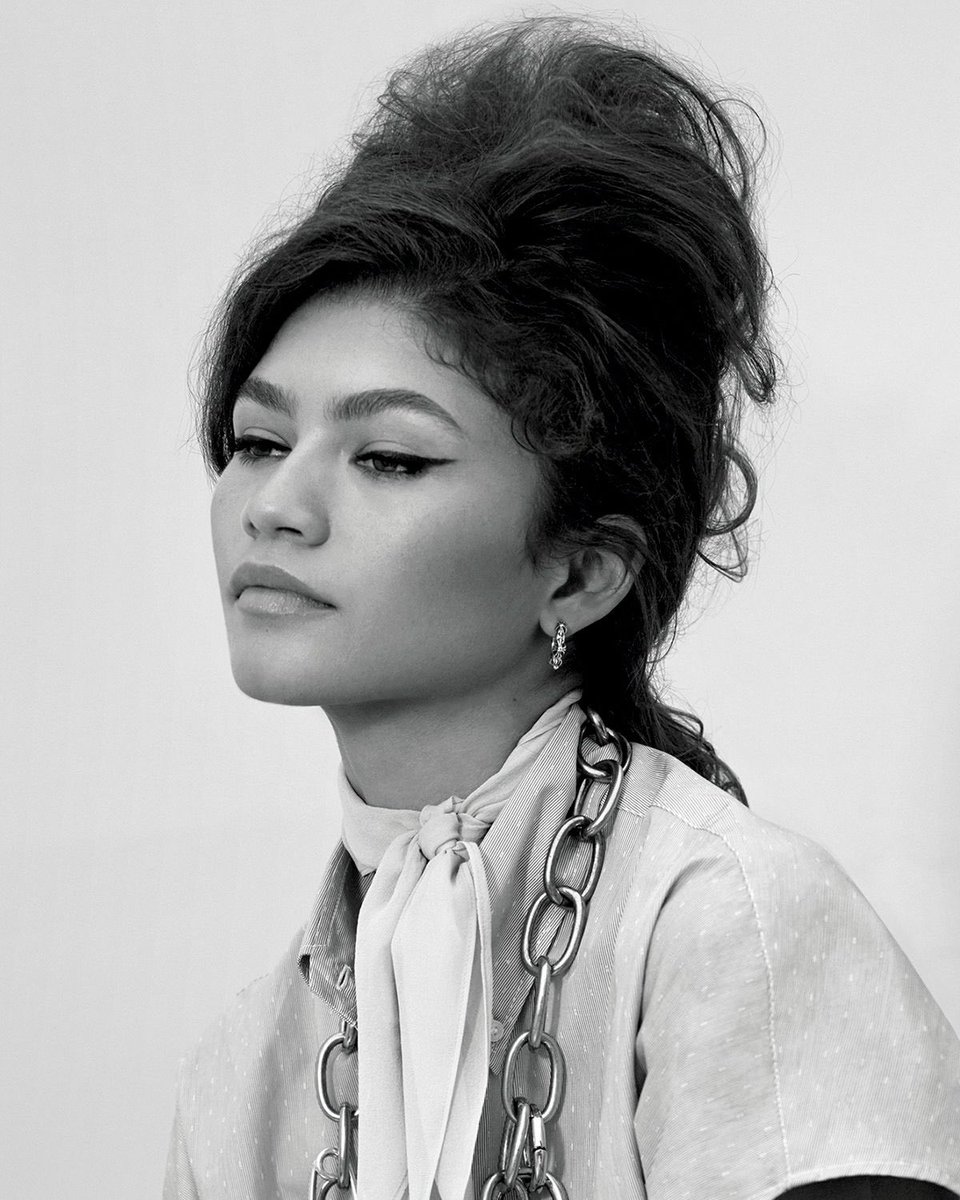 UpdatedZendaya's tweet photo. A24's 'Be My Baby' is one of two films Barry Jenkins is said to be focused on. 

(https://t.co/tlSx09ojV9) https://t.co/zTZKtysXZD