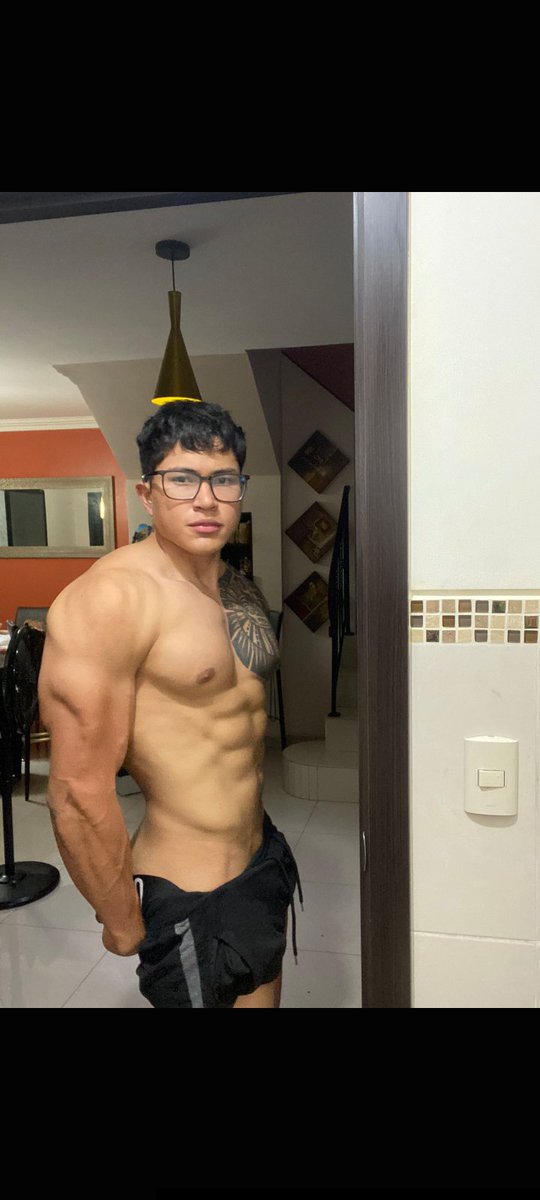 jLuisfit's tweet photo. Hola https://t.co/Mml4Ap6isQ