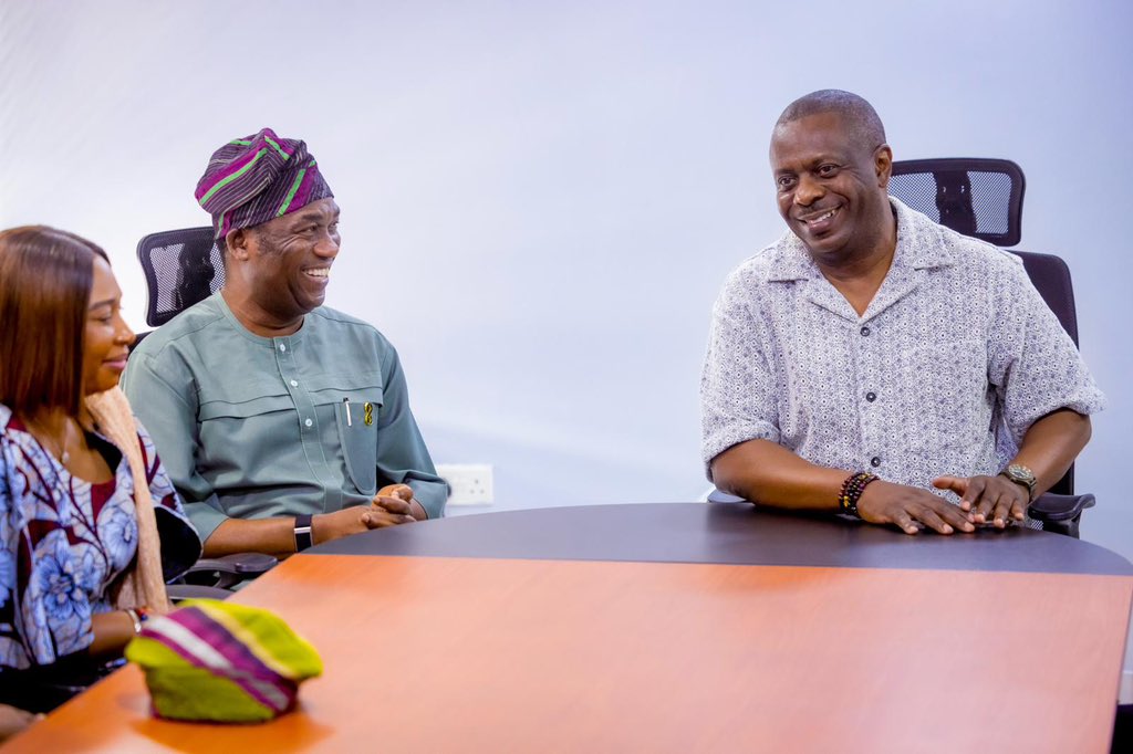 drobafemihamzat's tweet photo. It was a pleasure to meet the Senior Pastor of The Covenant Nation, Pastor Poju Oyemade, a steady voice for transformation, youth empowerment and national growth, to discuss our shared commitment to the people of Lagos.

We spoke about the potential of our young people, how we can create more opportunities for them and drive true economic inclusion across every neighbourhood.

We are working towards a Lagos where opportunity is open to all and where no one is left behind.

Thank you, Pastor Poju, for your time and your continued dedication to the good of our people.