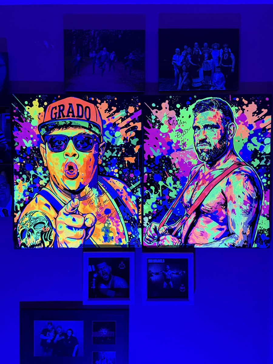 cookieadz's tweet photo. Oioi check these bad boys out thank you taking the time to sign them @gradowrestling @Shasamuels https://t.co/eCOr5mHNTX