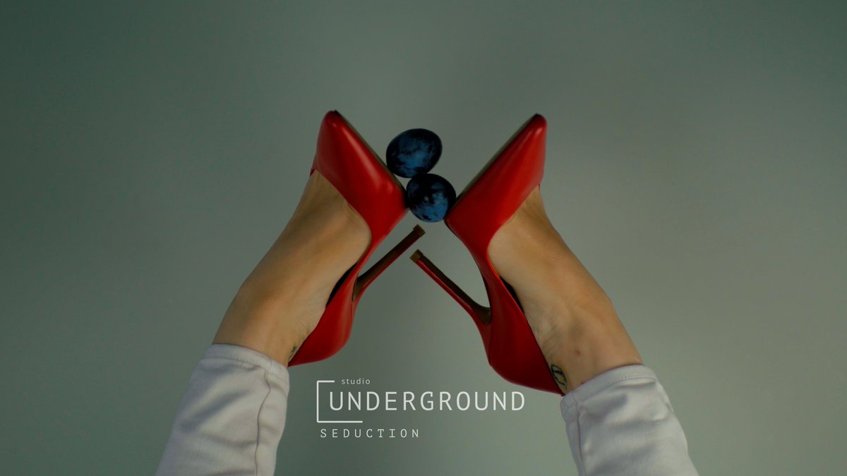 UndergroundSed's tweet photo. Red heels. Ripe fruit. Relentless pressure. 🍒👠

Some things were made to be crushed slowly.
#shoefetish #highheels #cockcrush #trampling

Full sessions at https://t.co/7SXoMADcbe

— Rossi X https://t.co/J0PoReVnJC