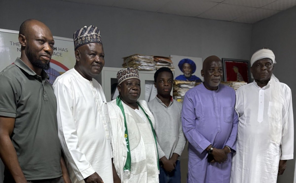 saad_abdulgafar's tweet photo. Last week was one of those moments that reminded me that every environment is an opportunity to learn, connect, and grow.
During my internship at the Kwara State Geographic Information Service (KWGIS), I had the privilege of meeting and interacting with several distinguished leaders who took the time to come and greet me at my place of internship.
I was honoured to meet:
Alhaji Saadu Salahu - SSA & Counsellor to the Executive Governor of Kwara State
Mayaki Babadzuko Madu - Administrative Secretary, KWGIS
ESV. Abdulkareem Babatunde Sulyman - General Chairman, KWGIS
Alh. Ibrahim Damaingoro - SA on Religion to the Executive Governor of Kwara State
Alhaji Bashi - SA on Media to the Executive Governor of Kwara State, and CEO/Founder of Al Barka EM
Mr. Habib Gidado - HOD, MDC, KWGIS
Beyond the photographs, genuinely appreciate the opportunity to interact with people who are contributing in different capacities to the development and administration of Kwara State.
As a Computer Science student, my internship is not only about gaining technical experience. It is also about understanding how technology, people, leadership, and public institutions come together.