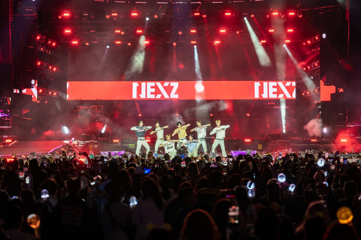 ocesa_kpop's tweet photo. Mexico City went wild for NEXZ on Day 2 of STRAYCITY 💥
#NEXZ #SAUCIN #NEXZ_SAUCIN 

📸: JYP Entertainment / Pablo Deyta https://t.co/O4JT5E5WcZ
