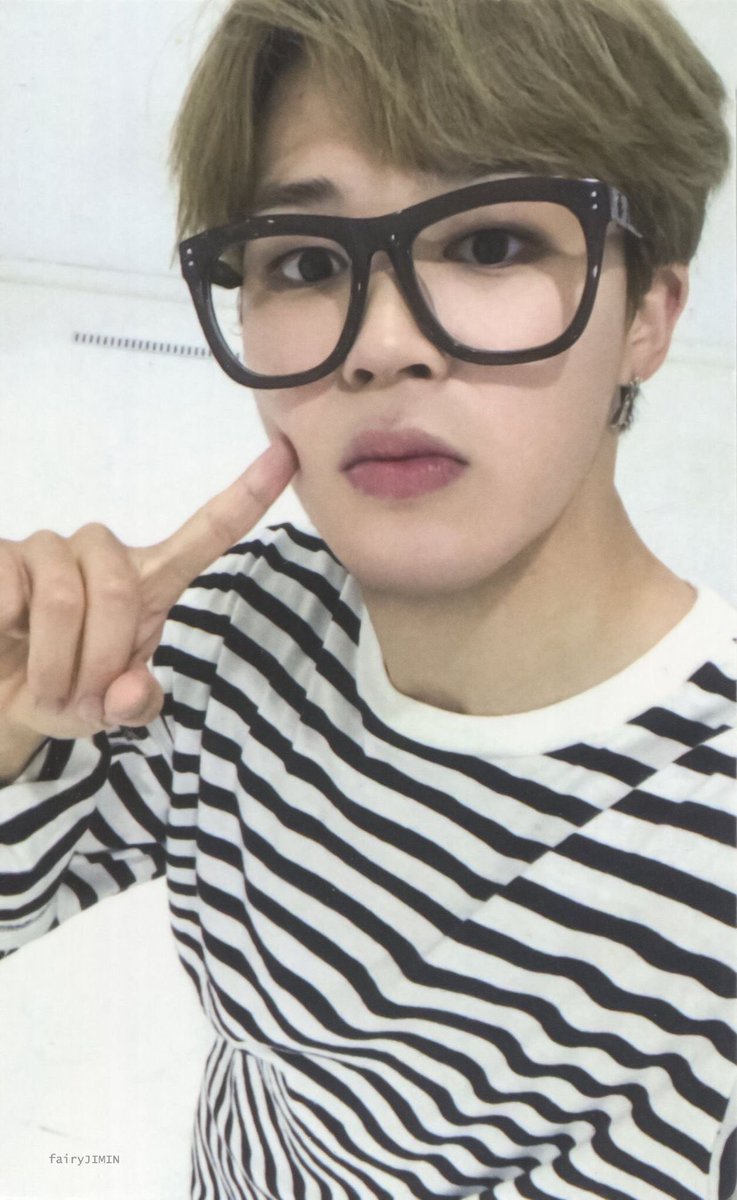 sirenjimins's tweet photo. jimin photocards i would kill for — part 1 https://t.co/KkLvz91Uc8