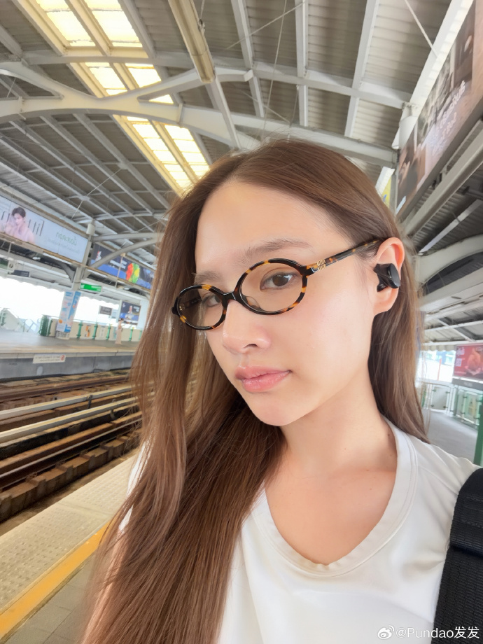 SPUSAOFC's tweet photo. [2026-09-29] Pundao Weibo Update

"Recent days"

original: "最近的日子"

🔗 https://t.co/PKLzrOXvhT

#pundao #TwinkleOfPundao #พันดาว #shellypundao https://t.co/hQ2Ndzkgjc