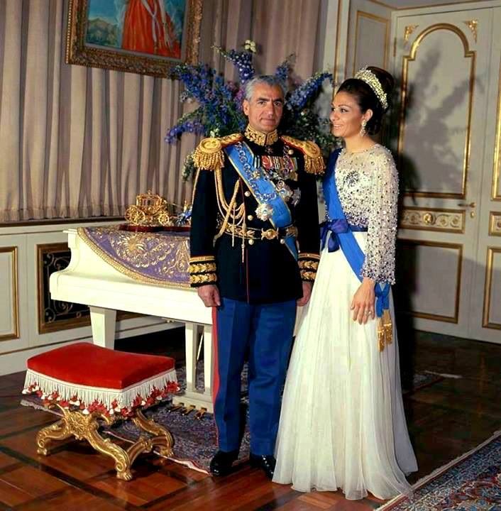 Masonusa66's tweet photo. @kaveh9911 جاويد شاه پاينده ايران 💚♥️🤍🙏🏻😊👑
#KingRezaPahlavi‌ForIran https://t.co/kpnc2qtVGx
