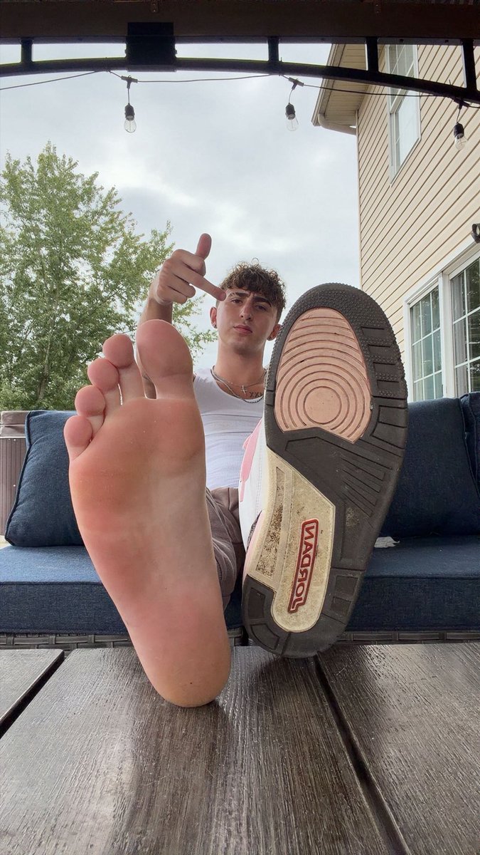 CashmaterLucas tweet picture