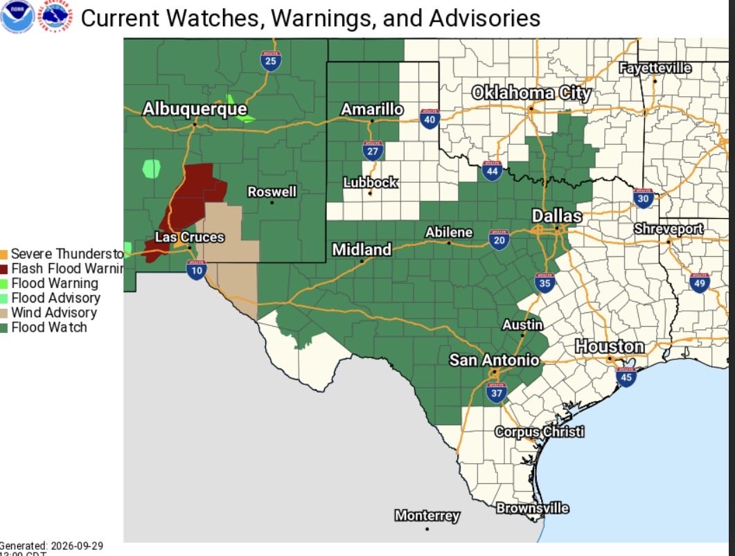 jefflindner1's tweet photo. Flood watches for portions of #texas through Friday for heavy rainfall that may lead to flash flooding along and west of the I-35 corridor. Keep an eye on forecasts in that area. #txwx https://t.co/UYnM5GqAMI