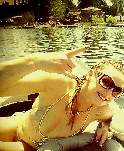 2bequeeninanna's tweet photo. https://t.co/VYFrNPYSqi