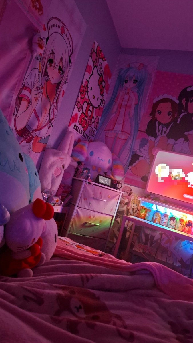 poptartanchan's tweet photo. i lob my room at nitght time ^___^
#egirl #cutecore #kawaii #misery #alternative #cute #fyp https://t.co/89Rinwd4CB
