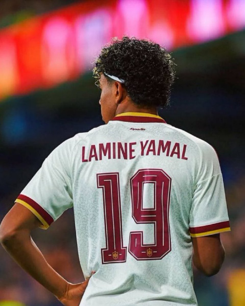XaviSol_'s tweet photo. En este 2026….

🇪🇸 LAMINE YAMAL 

—> 46 juegos [50 G + A] 

🔺Lleva 26 goles en el año.
Lleva 24 asistencias en el año.

🏆Bicampeón Liga Española
🏆Bicampeón Supercopa España
🏆Campeón del Mundo de la FIFA https://t.co/mign3AhqRj
