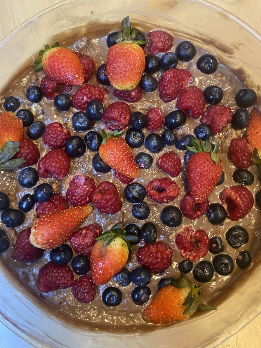 Id9hq's tweet photo. I love preparing desserts https://t.co/yARIbW8qqB