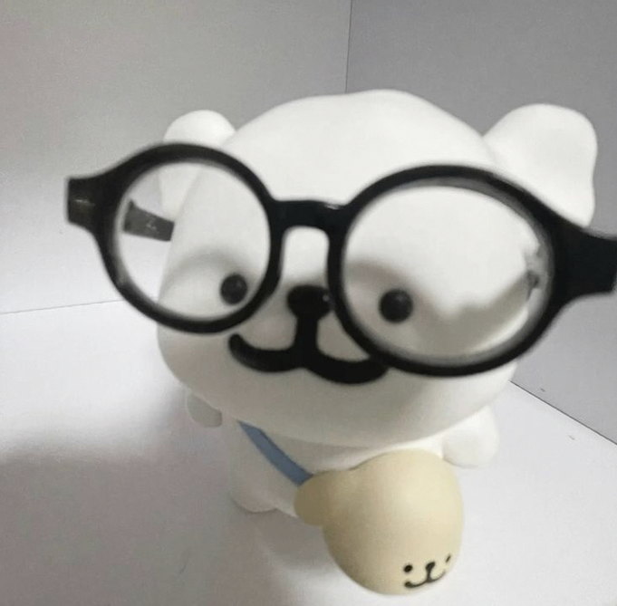 harmlesssheep13's tweet photo. 「目覚めたら最強装備と宇宙船持ちだったので、一戸建て目指して傭兵として自由に生きたい」のアニメは期待してたけど、製作がstudio A-CATと知って非常に不安に思っている...🙄 https://t.co/tmmsFOM9GN
