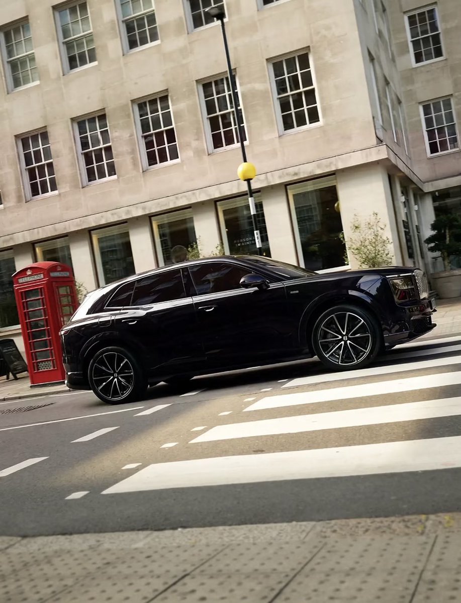 LuxuryCars365's tweet photo. Bentley Torcal ♠️ https://t.co/5MVNwq3TdO