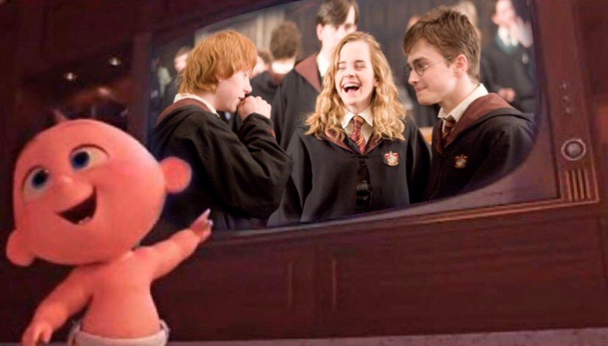 EiProfeta's tweet photo. Yo cada vez que emiten una película de Harry Potter en televisión. https://t.co/L1KjA4qULV