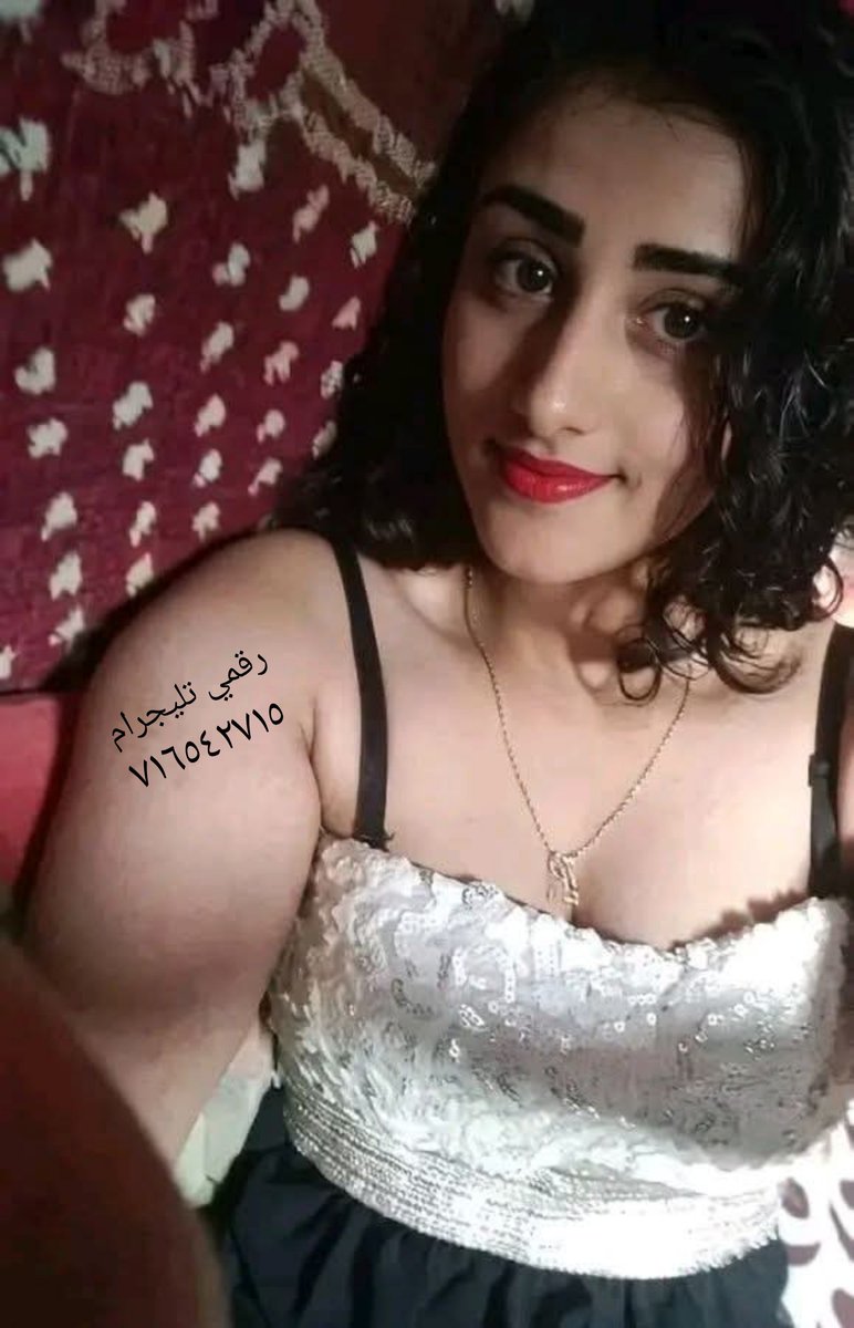 ub60s6's tweet photo. زوجي طلقني 😭 
اعتبرني زوجتك واطلب مني اي طلب https://t.co/nZHc5yqqp6