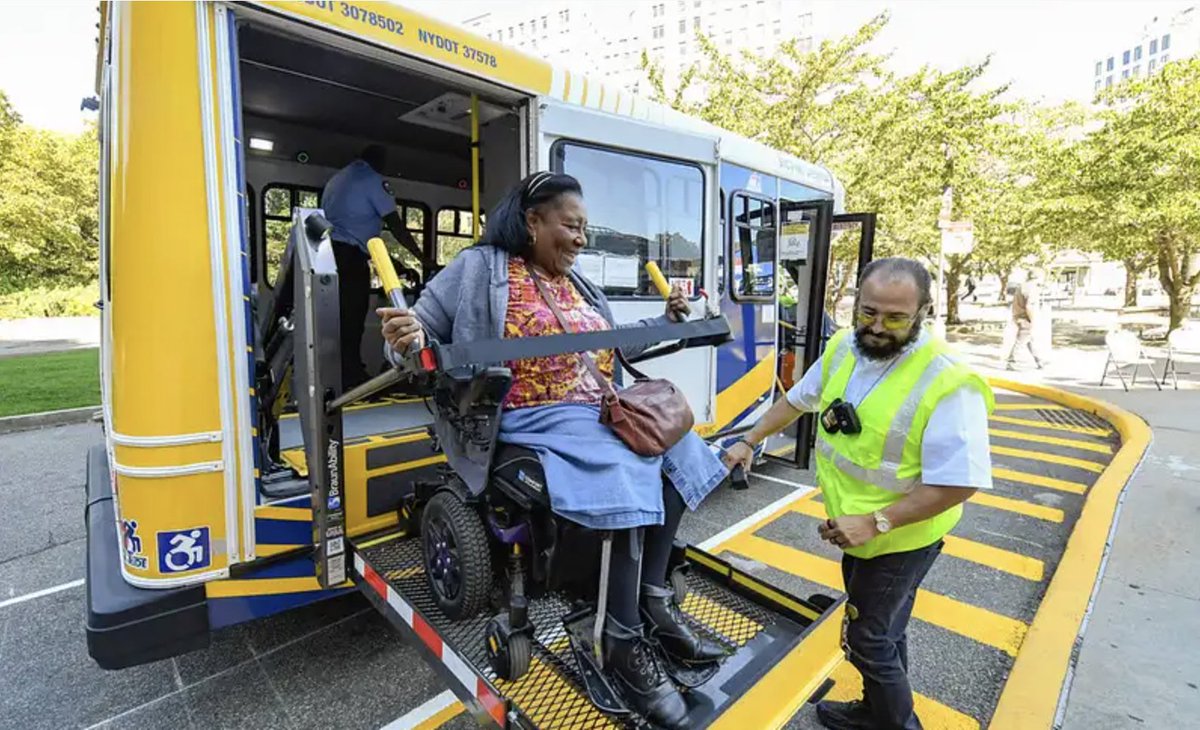 amNewYork's tweet photo. ‘Life does not stop at 5 p.m.’: Disability advocates demand MTA push back Access-a-Ride reservation deadline https://t.co/jADqNFwwOD https://t.co/7OBMUByLZ8