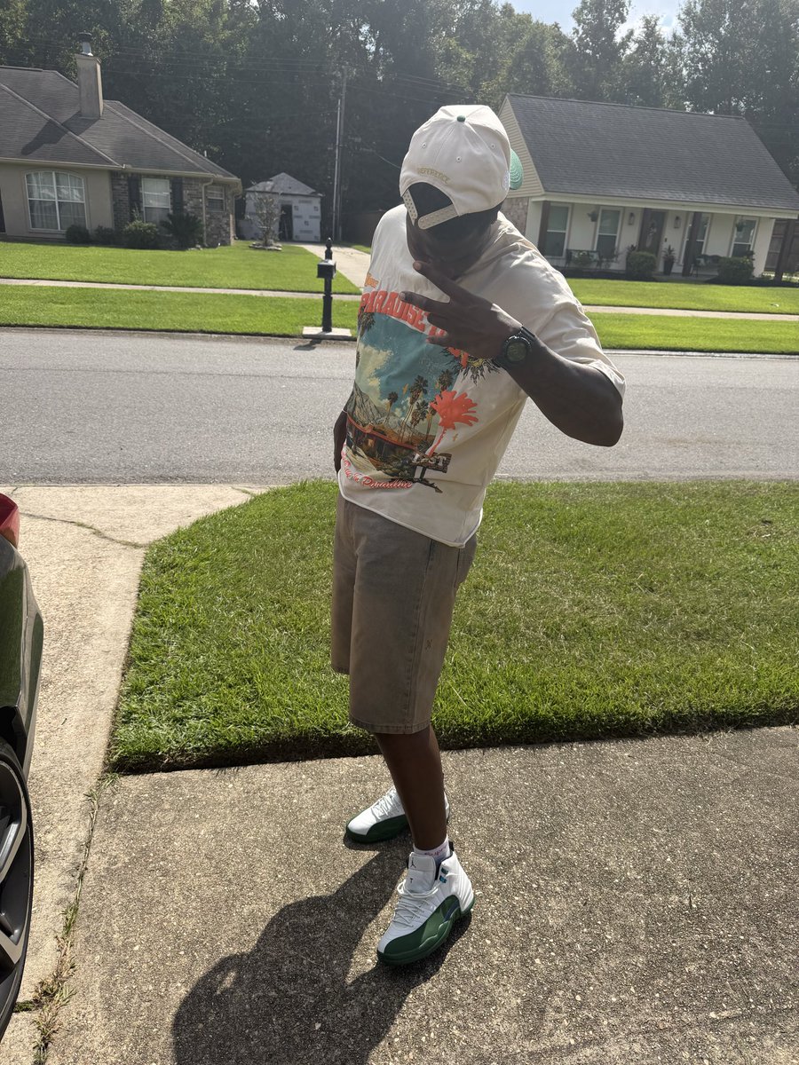 getemcain's tweet photo. Been Off Here For A Minute… I’m Back Tho https://t.co/LtB9Nm5U6U