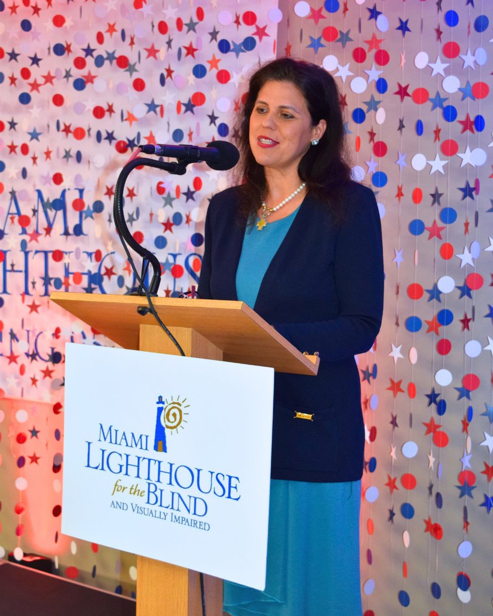 Miamilighthouse's tweet photo. At our annual Legislative Luncheon honoring elected officials, Miami Lighthouse Academy students sang "Yankee Doodle" for our special guests, and @SenatorAMR presented a check from @HealthyFla supporting our Florida Heiken Children's Vision Program! 👓👏 https://t.co/5RwDC4A9O5 https://t.co/kDpF3kDp5G