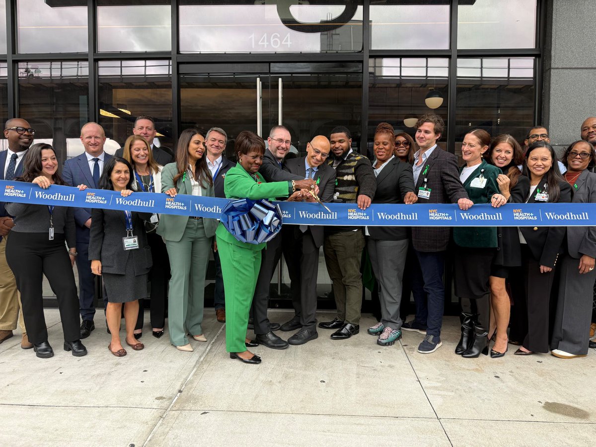 NYCHealthSystem's tweet photo. Our new Bridge to Home: Brooklyn facility gives New Yorkers with serious mental illness a temporary home with onsite care and support to transition to permanent housing. Learn more: https://t.co/l3mYX2gQ1Y https://t.co/mk3O7ICK3t