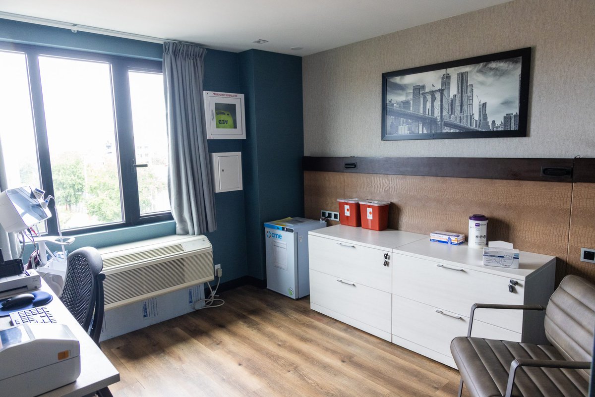 NYCHealthSystem's tweet photo. Our new Bridge to Home: Brooklyn facility gives New Yorkers with serious mental illness a temporary home with onsite care and support to transition to permanent housing. Learn more: https://t.co/l3mYX2gQ1Y https://t.co/mk3O7ICK3t