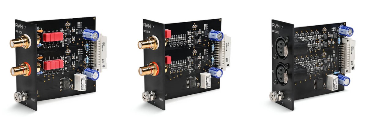 fairaudio_de's tweet photo. NEWS Phono meets Philosophie - Phonovorverstärker AVM PH 3.3 & PH 5.3: https://t.co/nIc4cM1YuD
#turntable #plattenspieler #analogaudio #phonovorstufe #phonopre #phonoverstärker #hifinews #hifi #news #fairaudio #stereo #highend #highendaudio #bestsound #audio #audionews #avmaudio https://t.co/KUkvwc6fwq