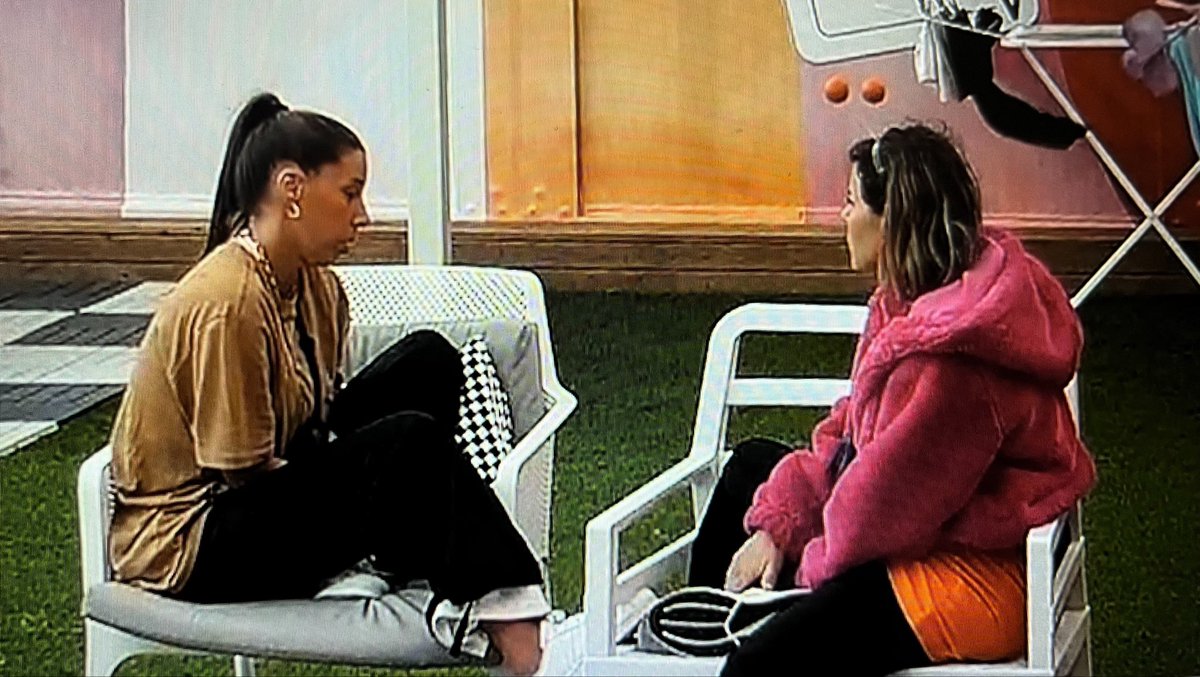 ateuinformatic's tweet photo. a diferença 🥺este bb veio curar tantas dores do bb2020 🥺🥺🥺 #bbtvi https://t.co/bLUrG6iQrT