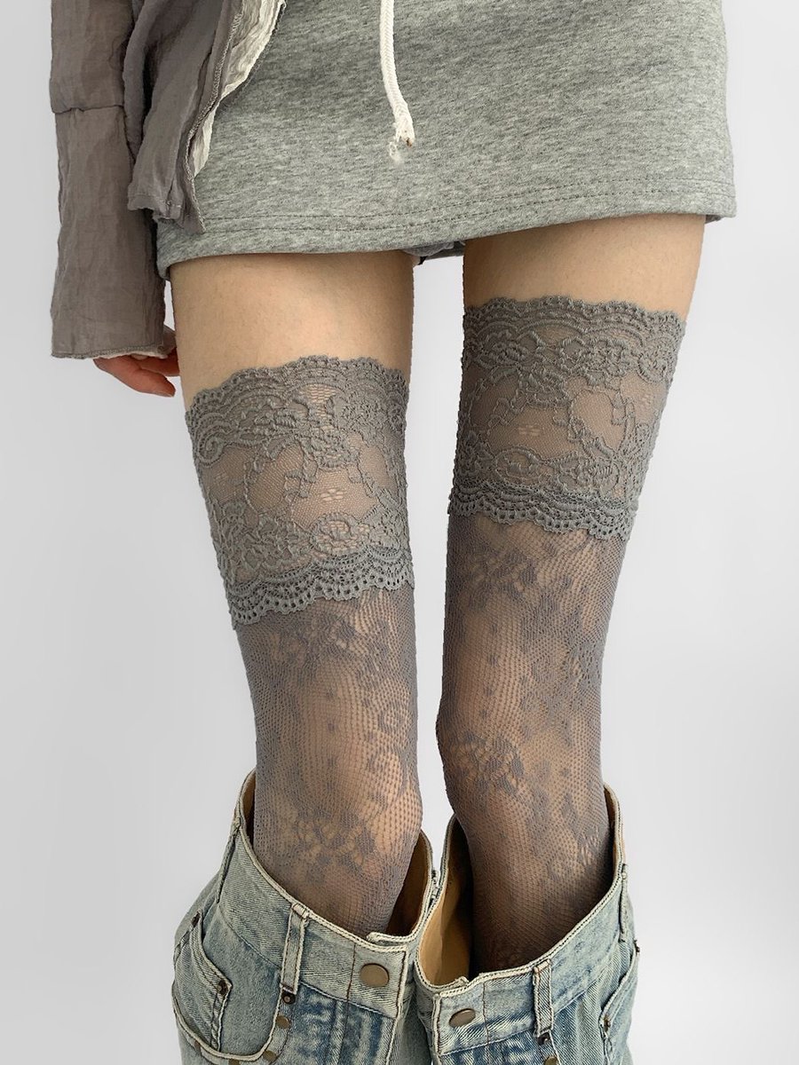pprettybloom's tweet photo. want a thigh gap so bad

#edtwt #thinspo #ricecaketwt #thighgap #eddtwt https://t.co/NEmBTLzKqE