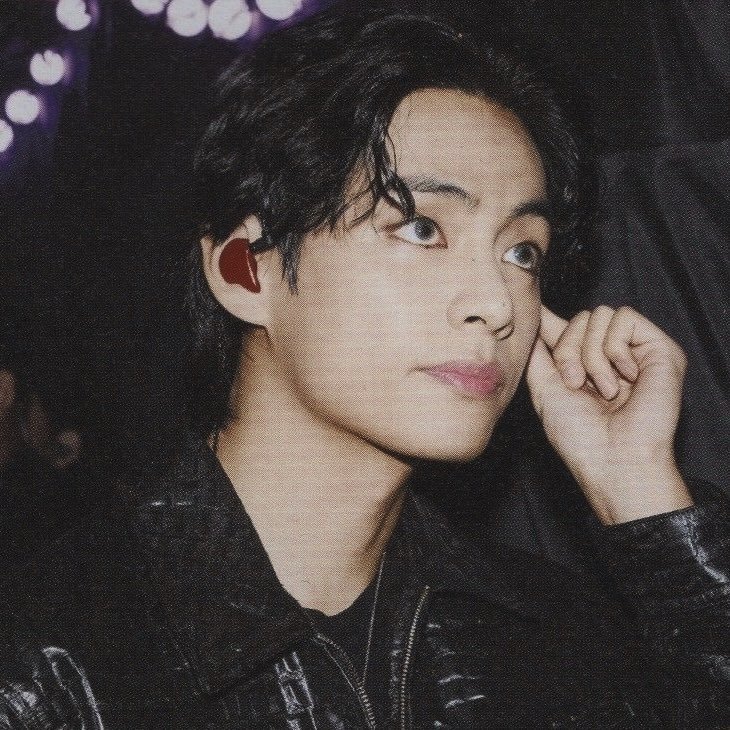 vanteglowshots's tweet photo. HIS EYES ARE SO PRETTY https://t.co/oU2Utz0YKr
