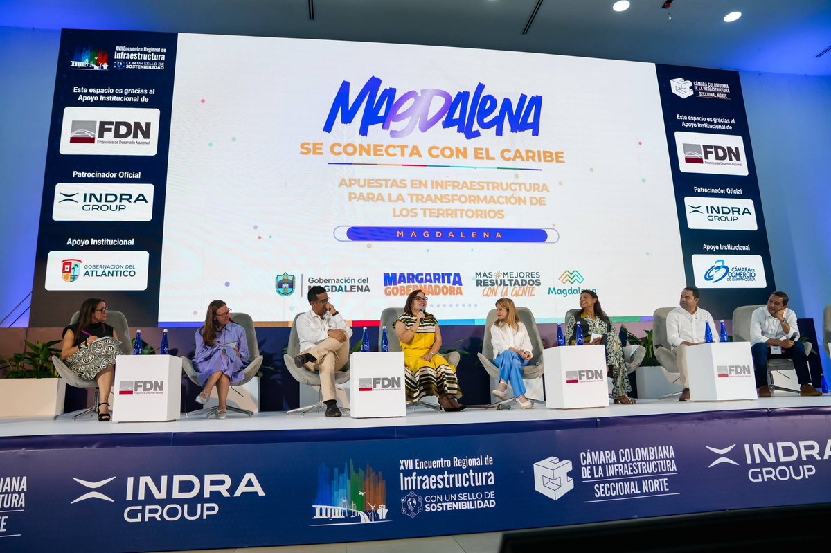 mmarguiguerra's tweet photo. Hoy desde Barranquilla participé en el XVII Encuentro Regional de Infraestructura junto a los gobernadores del Caribe. 

Presenté los proyectos que necesita el Magdalena y seguiré buscando el apoyo del Gobierno Nacional para hacerlos realidad.

Queremos mejores vías, más conexión entre nuestros municipios y obras que mejoren la vida de todas y todos.