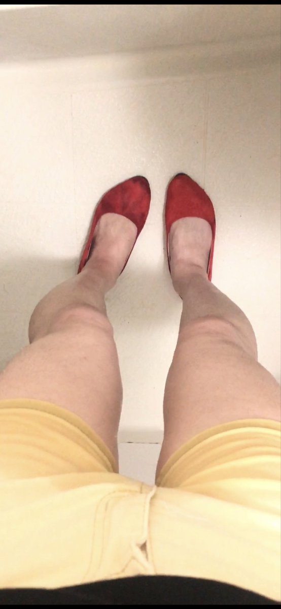 omorasitter3's tweet photo. 動画は撮らなかったけどオール帰りのショーパンお姉さんで外でおしっこもらしてきちゃった
#pee #omorashi https://t.co/LP7QMXjpOC