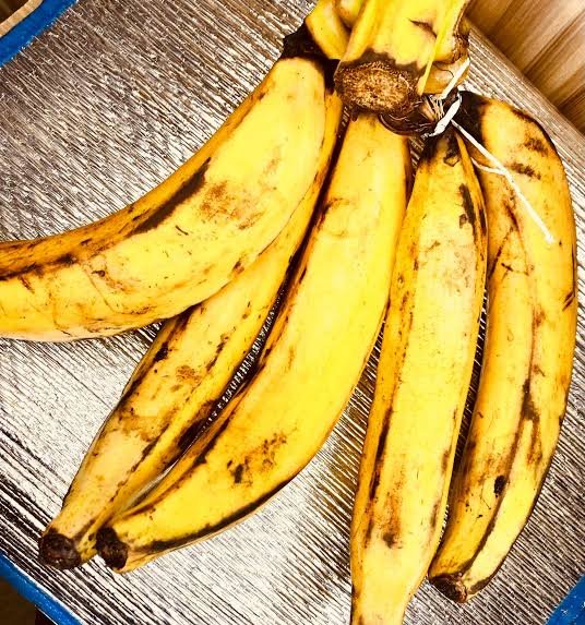 Leo_nnine's tweet photo. Did you know? 
Eating ripe plantains the same way you eat bananas helps improve your
Sexual performance by 93% 

Eat more of it as a man https://t.co/hOV9y4MlSu