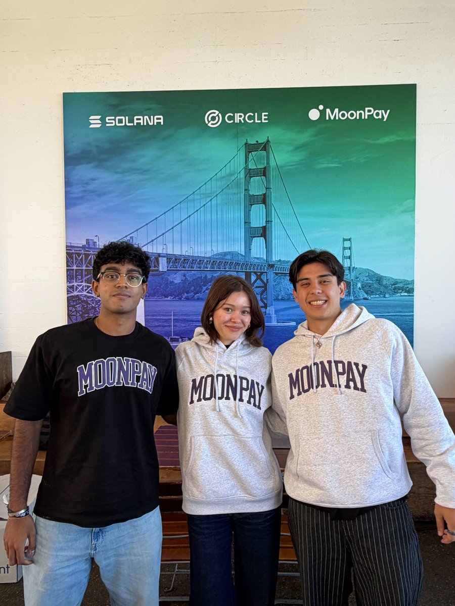 moonpay's tweet photo. MoonPay College merch sighting at Dev Day Cafe 👀 https://t.co/yxEm35Ouub