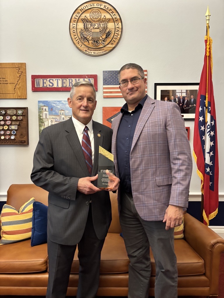 AFPGovAffairs's tweet photo. 🏆 A Pioneer for Prosperity!  

Every Congress, @AFPhq recognizes lawmakers who stand firm on good policy, champion solutions to everyday challenges, and engage with our grassroots activists. 🇺🇸  

Congratulations to @RepWesterman on receiving the Pioneer for Prosperity Award for his work in the 119th Congress! 👏🎉