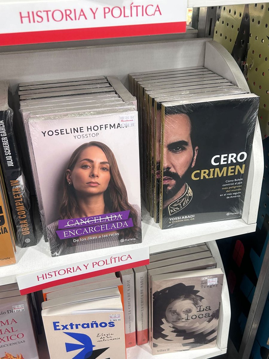 En_jupiter_'s tweet photo. “Los jóvenes ya no leen”

La mamada de libros que se venden: https://t.co/DYbeuaruhA