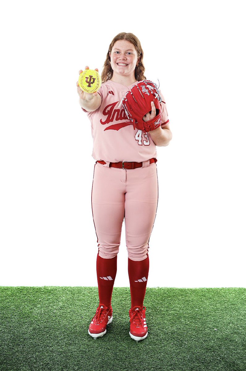 Ashlyn_Hittle28's tweet photo. I’M STAYING HOME ❤️🤍
@IndianaSB @CoachStanton @ChandaBell2 @KendraKirkhoff @calyhend https://t.co/1eQ5eAXbOl