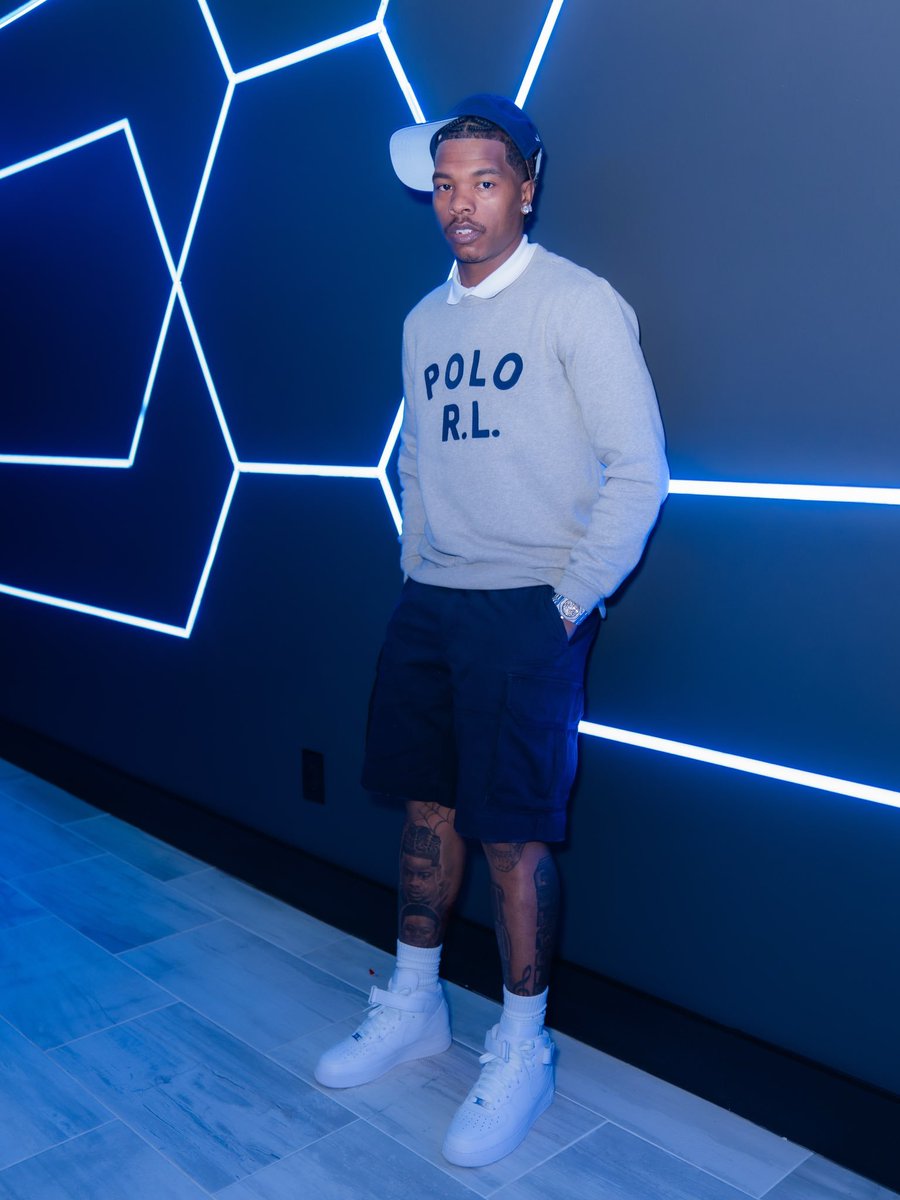 oko_anthon17004's tweet photo. Lil Baby went Polo down 🔥 https://t.co/Q3GNDNsOGW