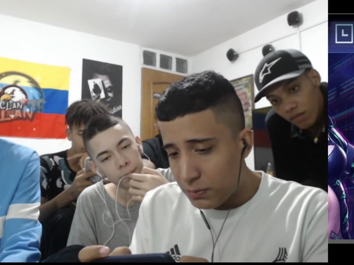 saint09_'s tweet photo. @JuanFer0910 Antes eras esto pedazo de mierda una momia que le daba hasta pena hablar en los directos y aparecer muerto hijueputa. https://t.co/U2CN6OmKNC