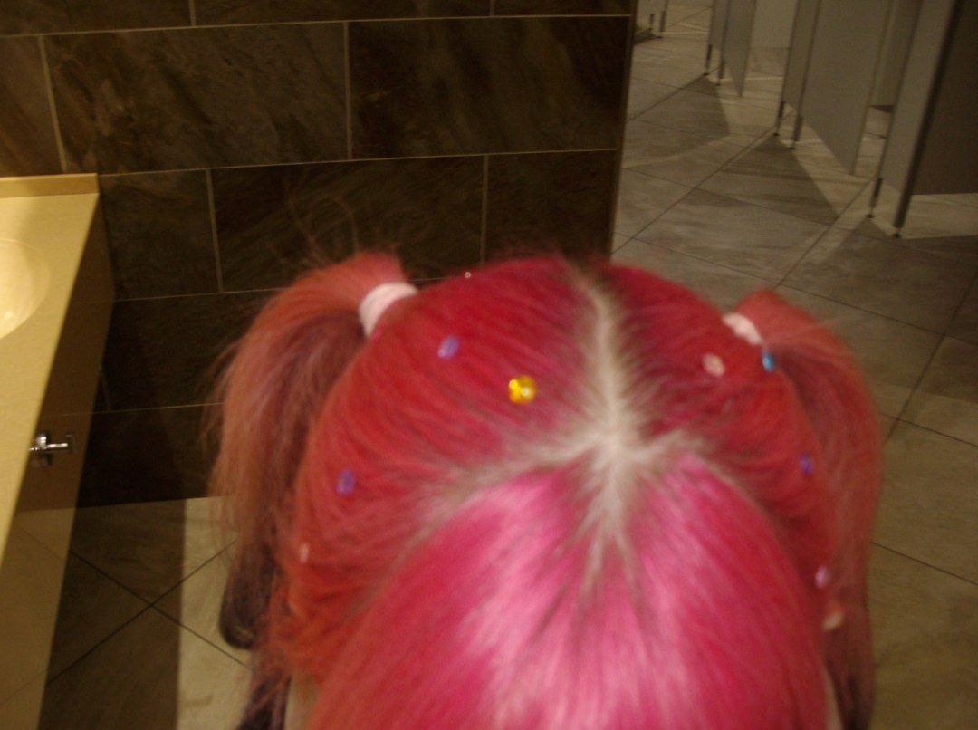 solitude_721's tweet photo. I love my natural pink hair https://t.co/ImILuM5ji8