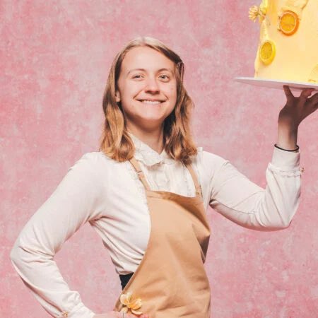 Pop_Dont_Stop's tweet photo. The absolute worst contestant to have ever been on Bake Off. Why did she even enter 😂 #GBBO https://t.co/pgqSsftmu5