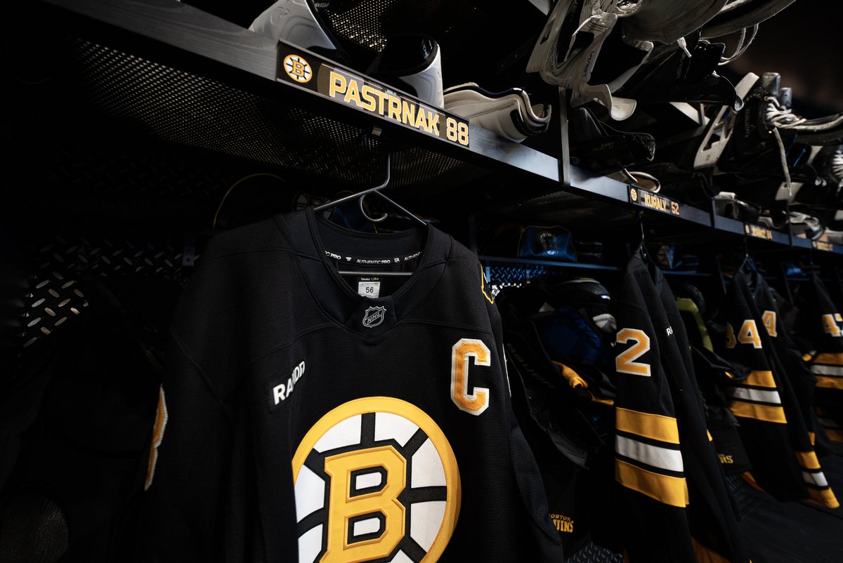 NHLBruins's tweet photo. The ©️ is set https://t.co/pgNrEari3C