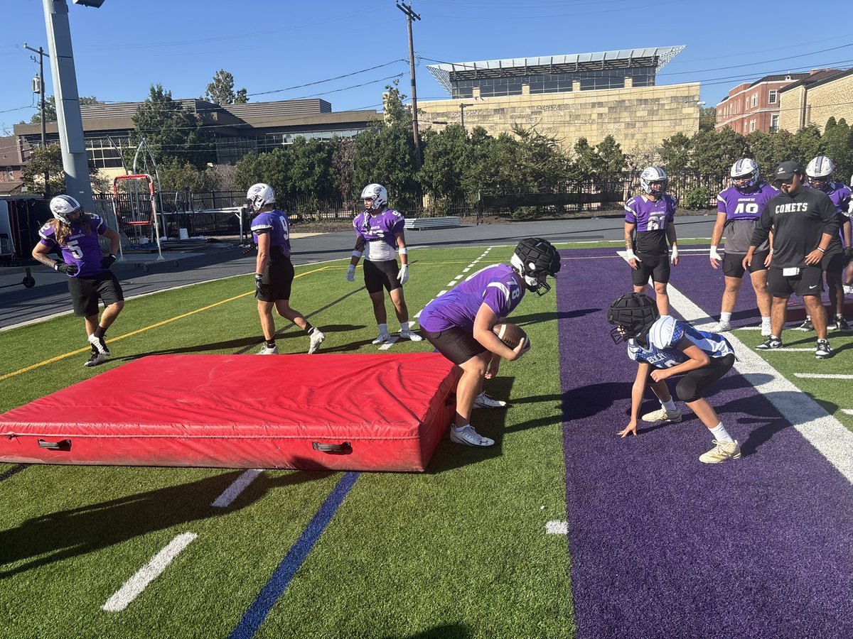 Coachcalexander's tweet photo. Bexley Youth joint practice part 2 https://t.co/a2YrKd74h0