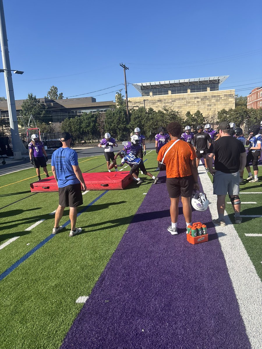 Coachcalexander's tweet photo. Bexley Youth joint practice part 2 https://t.co/a2YrKd74h0