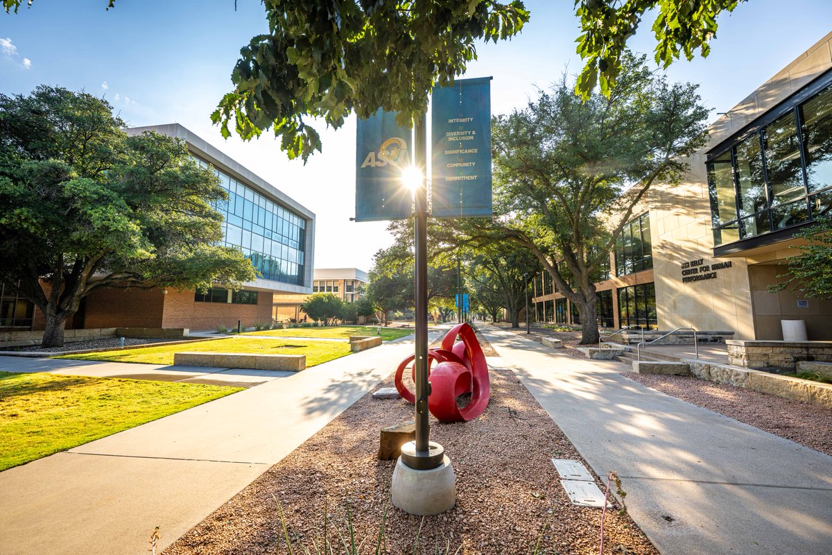 AngeloState's tweet photo. Apply to Angelo State for FREE! From now until Oct. 18, all application fees are waived for undergraduate and transfer students applying from within the U.S. who apply through Apply Texas.

View Admission Requirements ➡️https://t.co/H5iJA1TLSL. https://t.co/oxAspdpysW