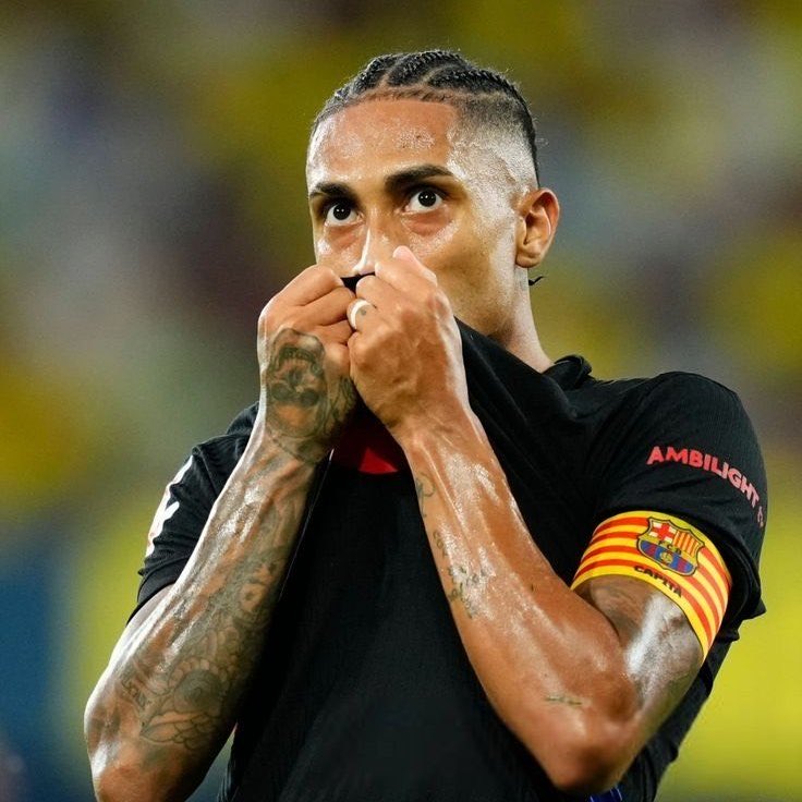 josephsmithzy14's tweet photo. 🚨 𝗢𝗙𝗙𝗜𝗖𝗜𝗔𝗟: Raphinha has been crowned La Liga Player of the Month September!

BACK TO BACK POTM WINNER! 💫🇧🇷 https://t.co/z1vR56Lgwg
