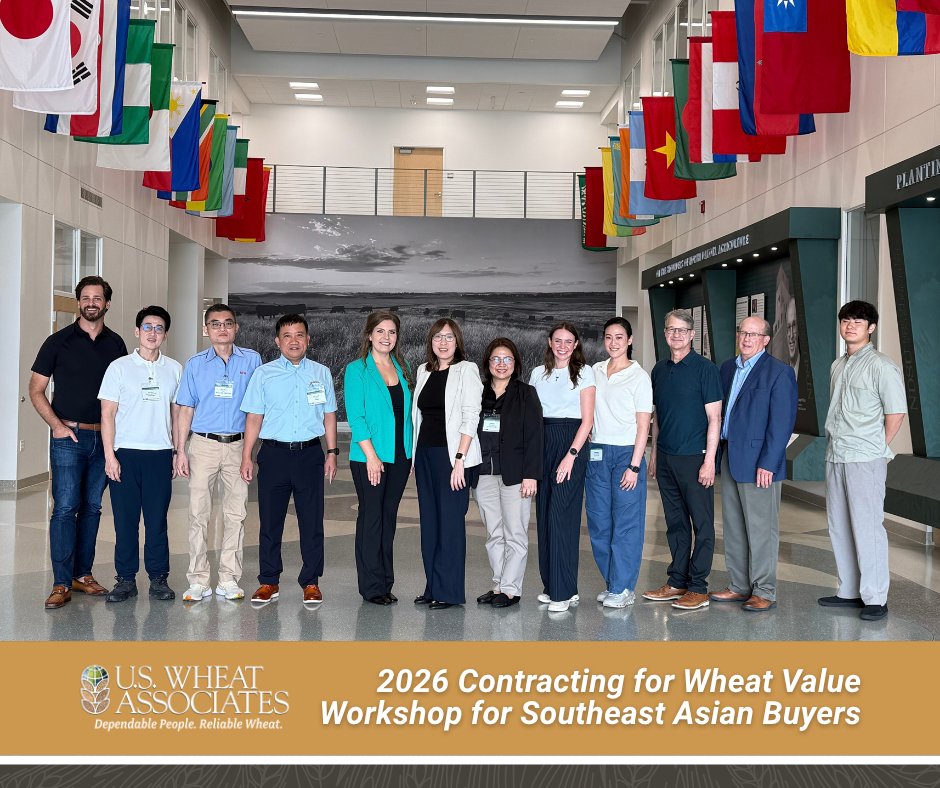 uswheatassoc's tweet photo. 💡📝🌾 "Beyond the Protein Specs: USW Workshop Highlights Procurement Strategies for Southeast Asian Buyers." via @uswheatassoc 

➡️ Read the full story on this workshop for insights at https://t.co/gk5dXpiBqy

@NCI_NDSU #USWheat https://t.co/bwDy3O0bwz