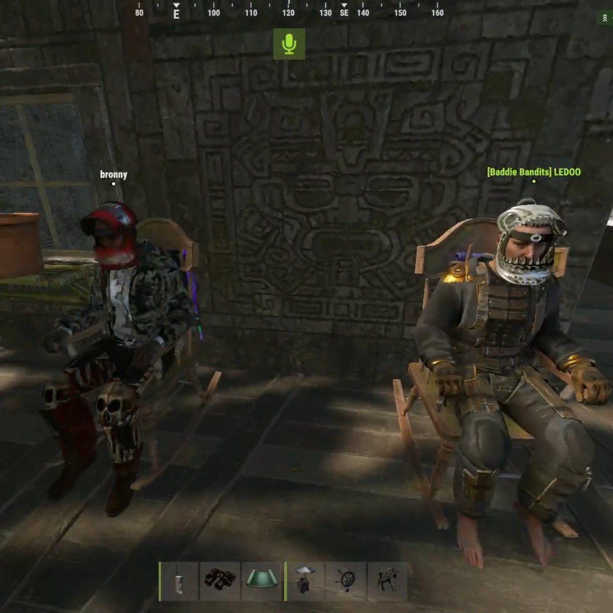 _eriyuh's tweet photo. just kartoffel duo and their rocking chairs 

rust kingdoms 2 > rk3 > rust isles https://t.co/aZsxLbNjaZ